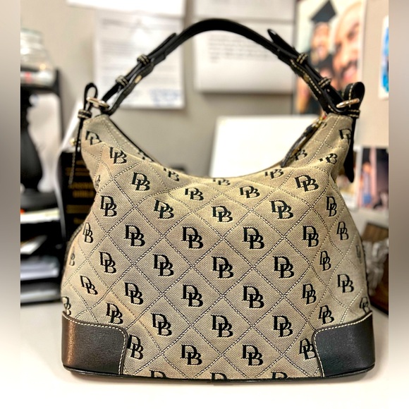 DOONEY & BOURKE Greta Collection - Picture 2 of 16